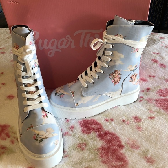 Angel boots Clearance